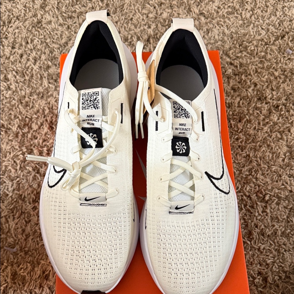 Nike Interact Run brand new in box size 15 men’s